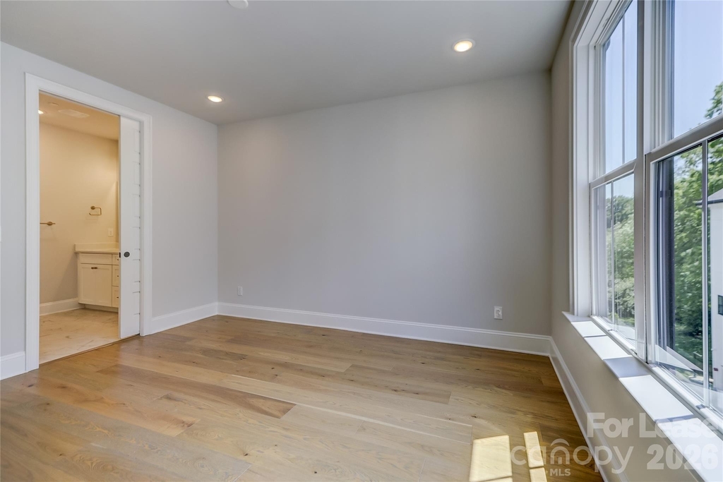 1107 Parkside Greenway Drive - Photo 27