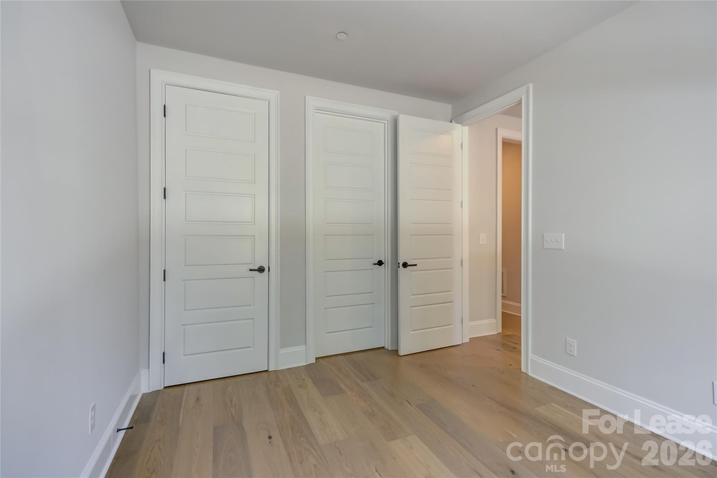 1107 Parkside Greenway Drive - Photo 5