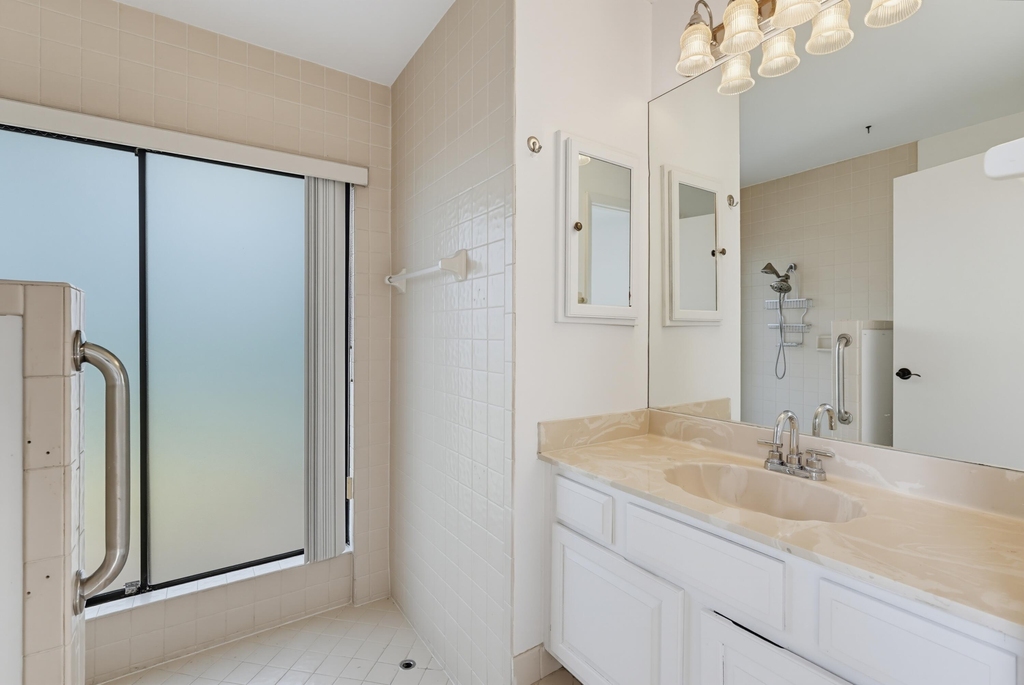 6846 Bianchini Circle - Photo 14
