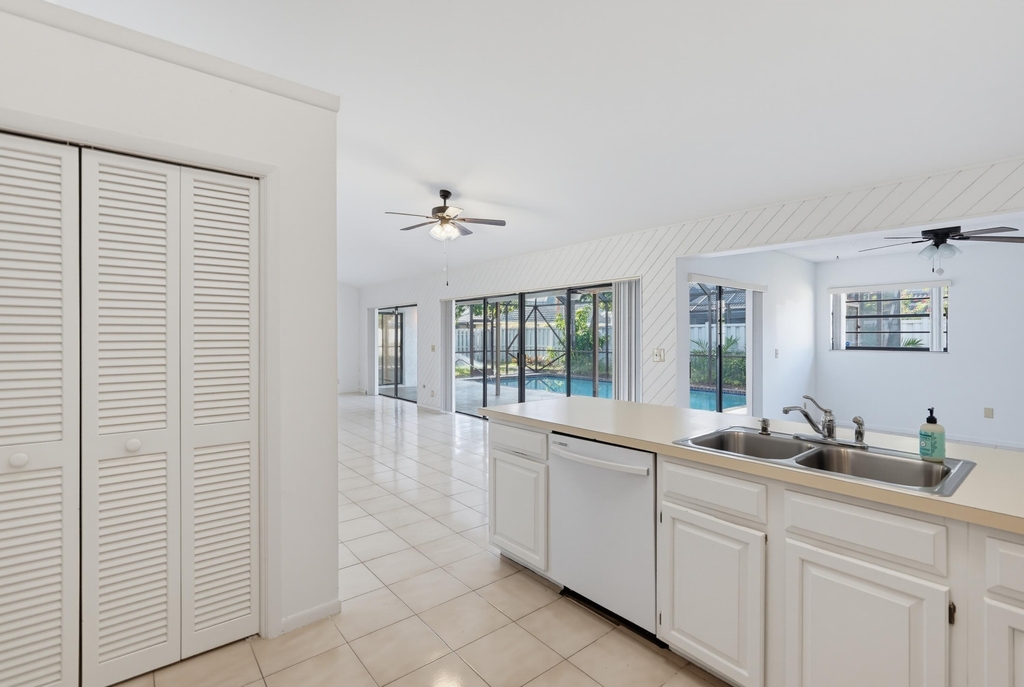 6846 Bianchini Circle - Photo 6