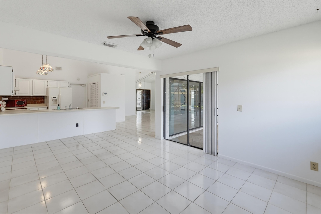 6846 Bianchini Circle - Photo 7