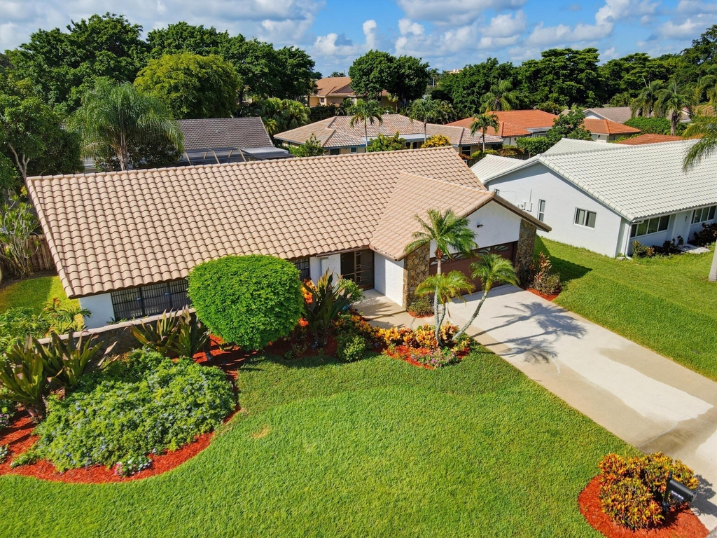 6846 Bianchini Circle - Photo 1