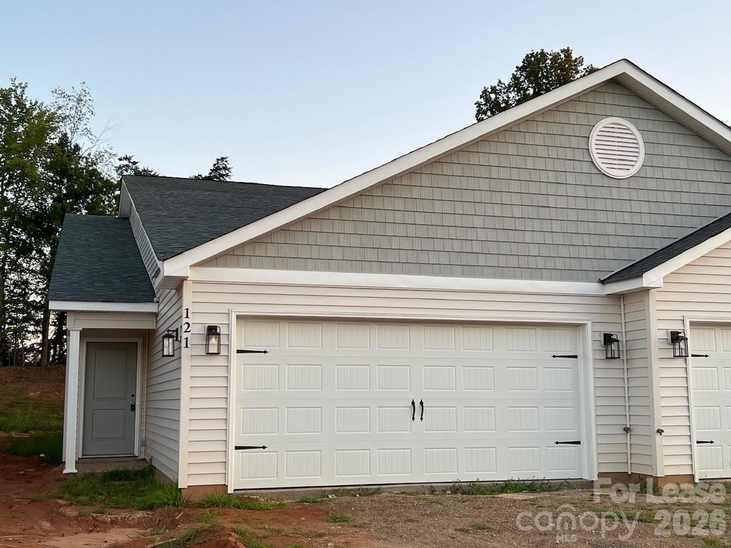121 Brawley Villas Place - Photo 0