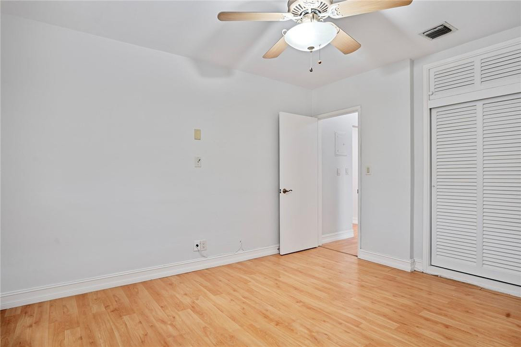 2130 Ne 42nd Court - Photo 9