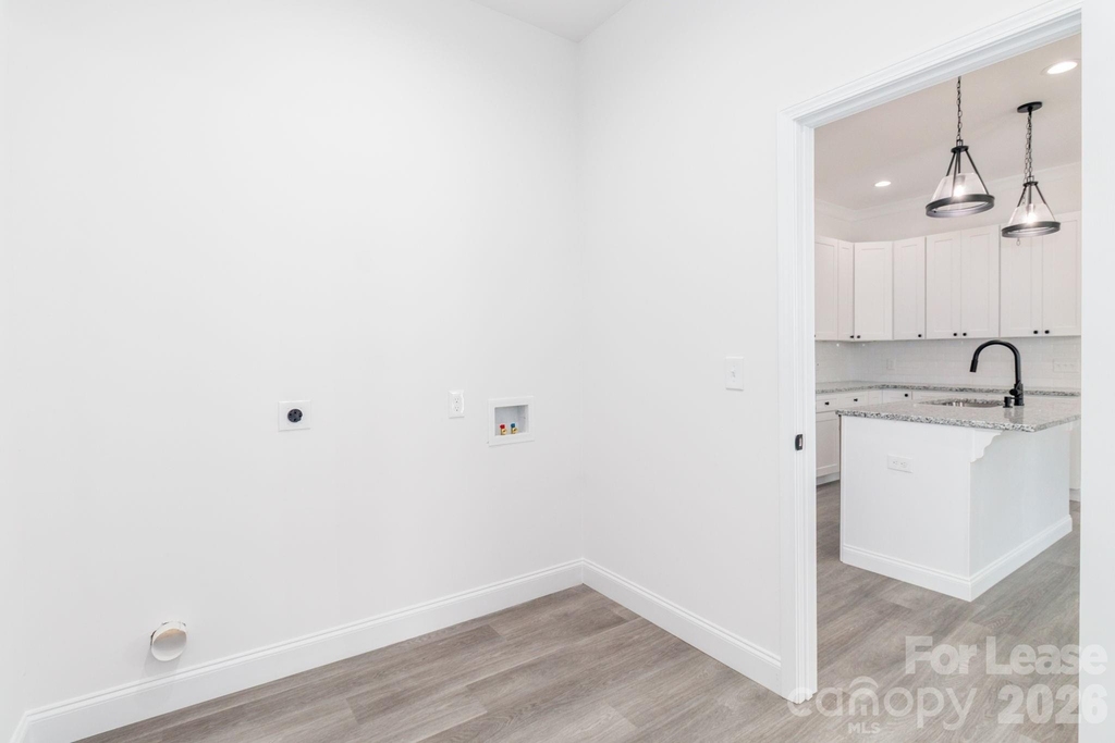 307 E Arch Street - Photo 20