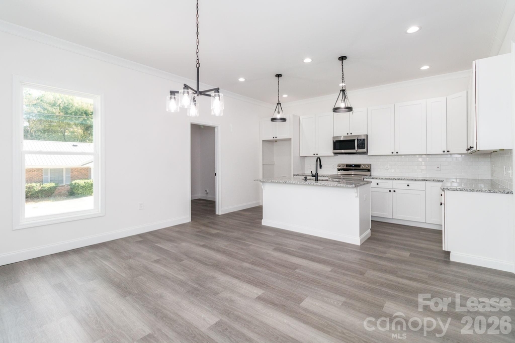 307 E Arch Street - Photo 12