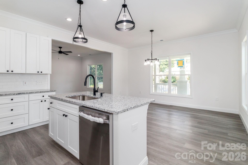 307 E Arch Street - Photo 18