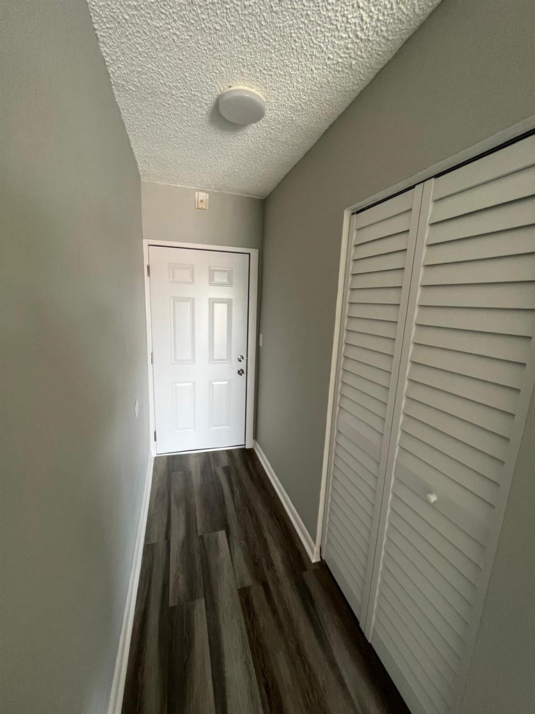 2605 Nw 135th Street - Photo 10
