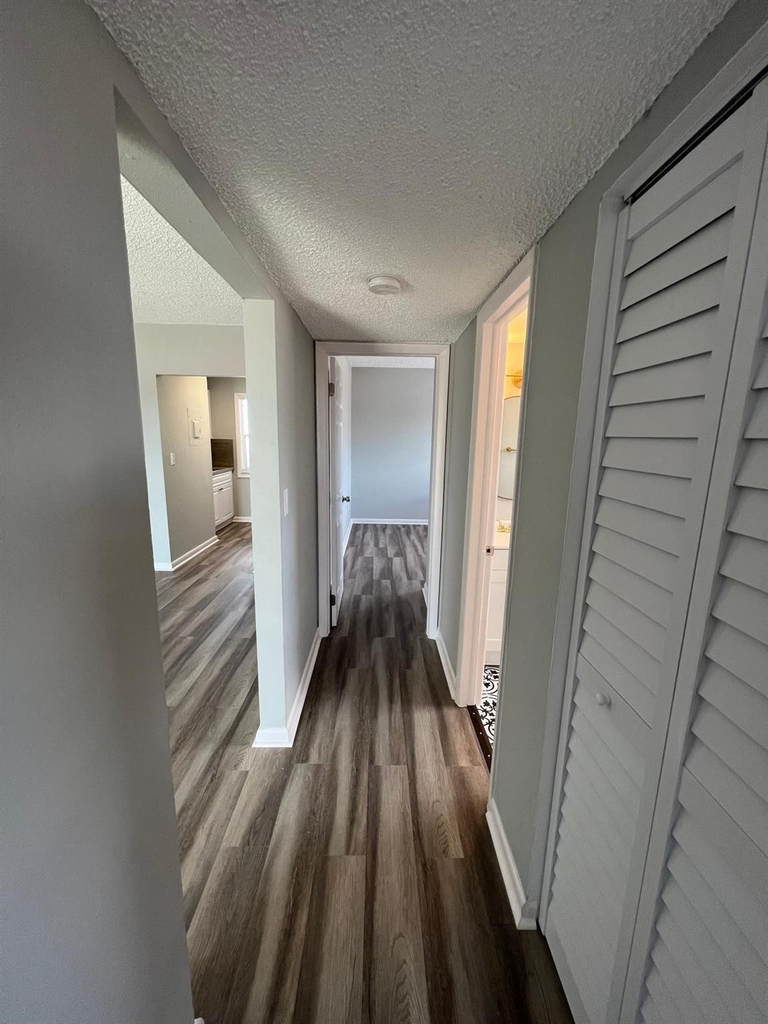 2605 Nw 135th Street - Photo 8