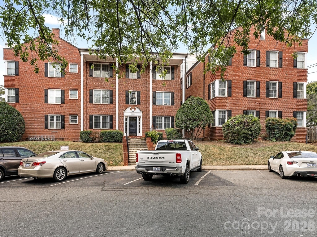 924 Monticello Terrace Terrace - Photo 14