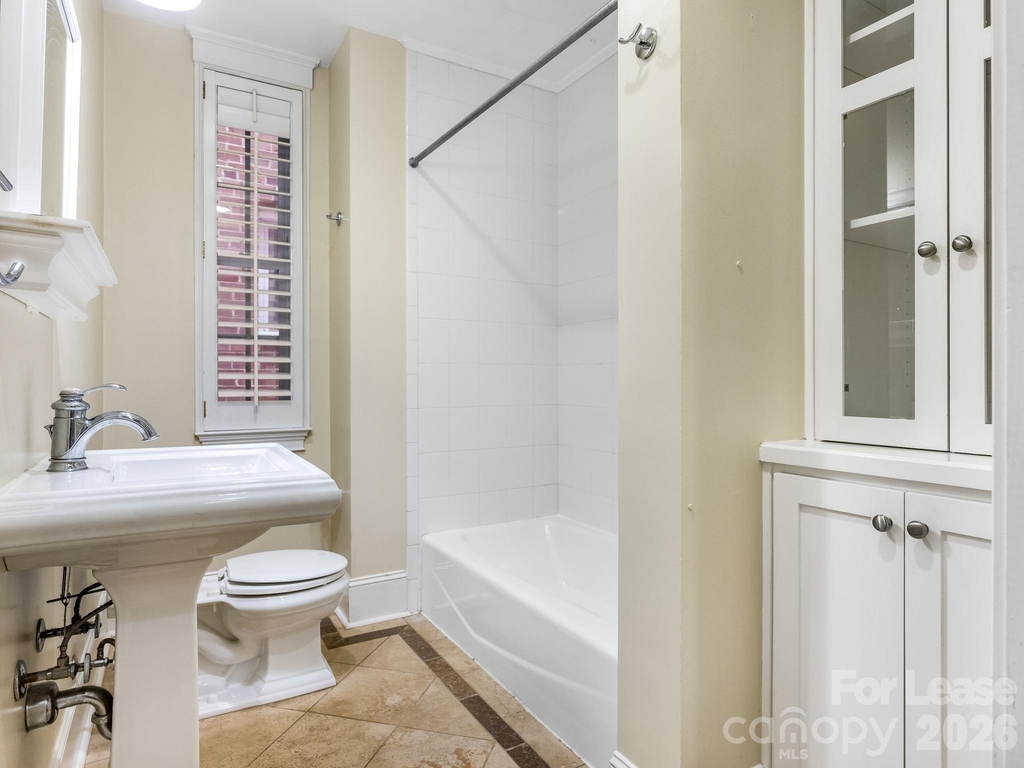 924 Monticello Terrace Terrace - Photo 9