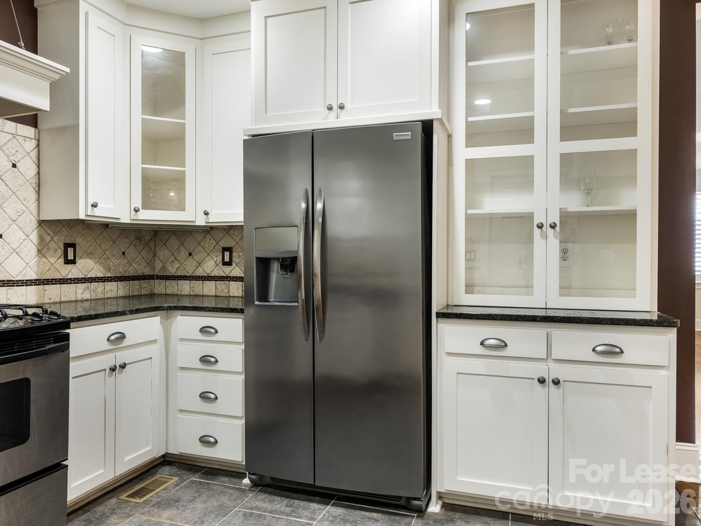924 Monticello Terrace Terrace - Photo 6