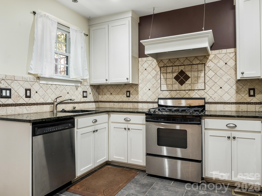 924 Monticello Terrace Terrace - Photo 5