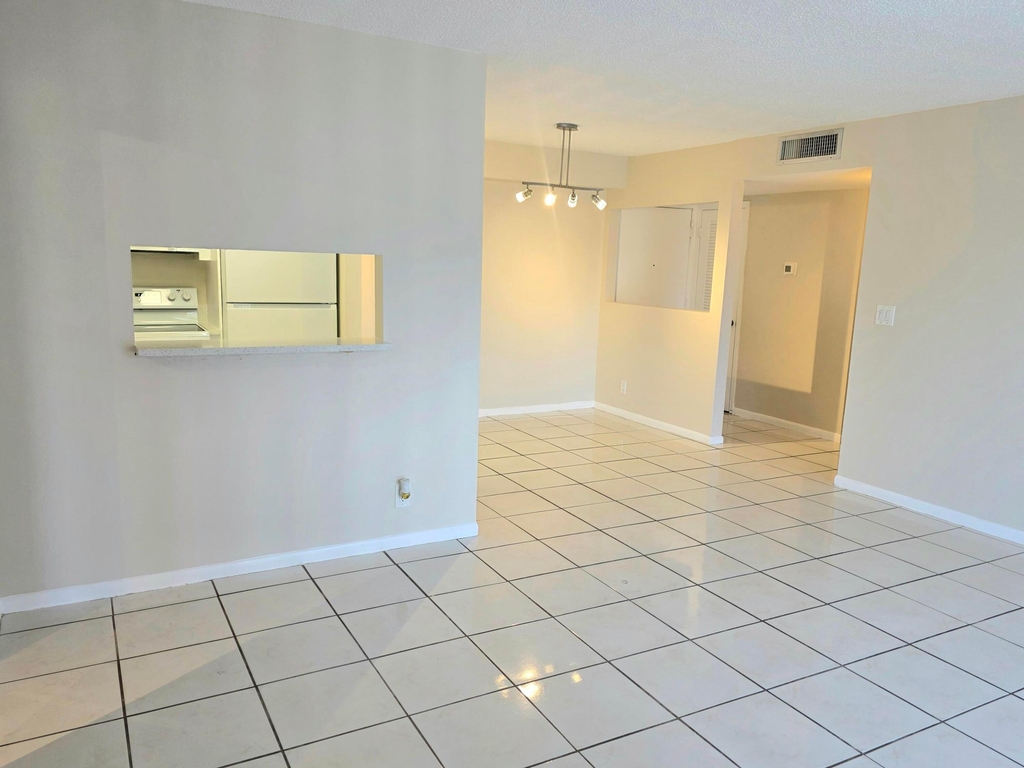495 Se 8th Street - Photo 23