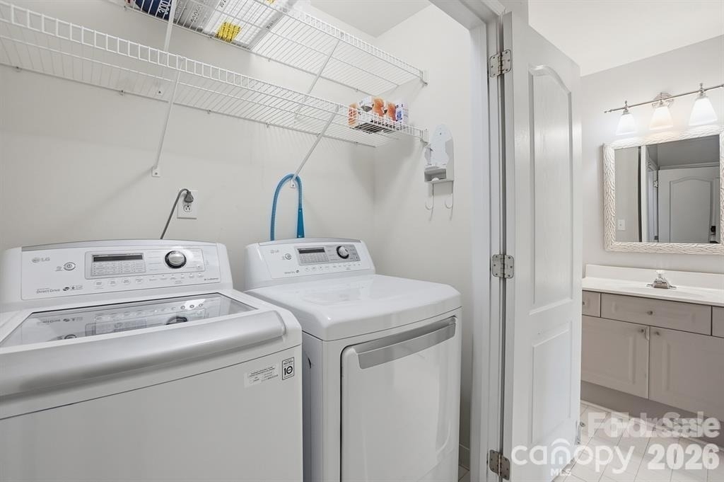 19512 Topgallant Drive - Photo 39
