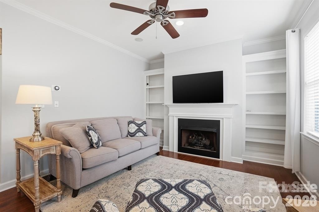 19512 Topgallant Drive - Photo 7
