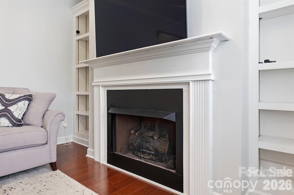 19512 Topgallant Drive - Photo 11
