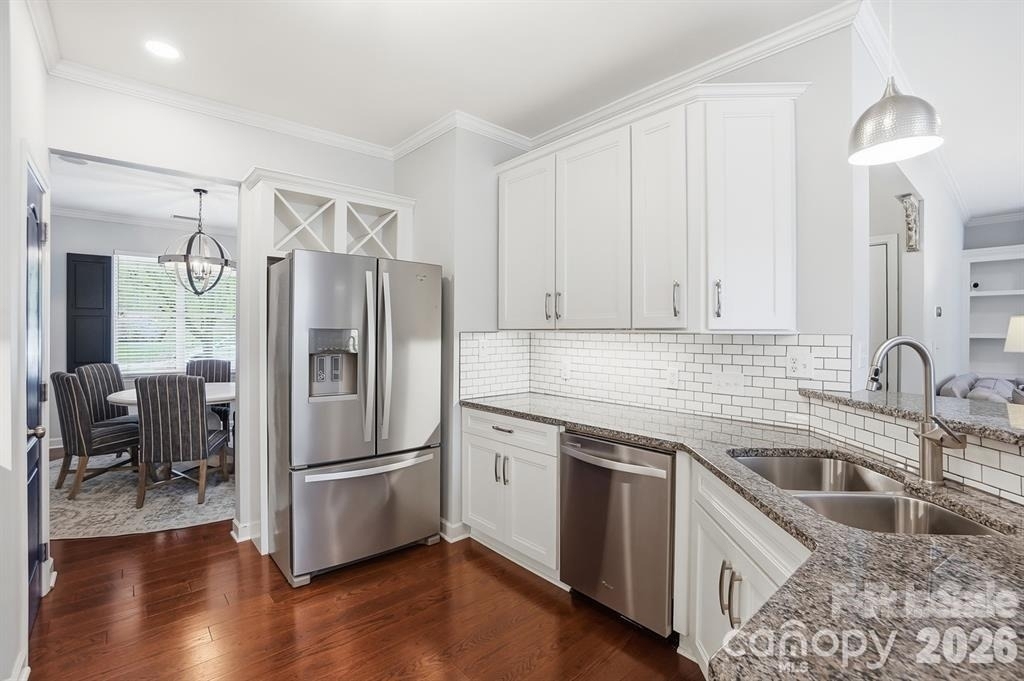 19512 Topgallant Drive - Photo 18