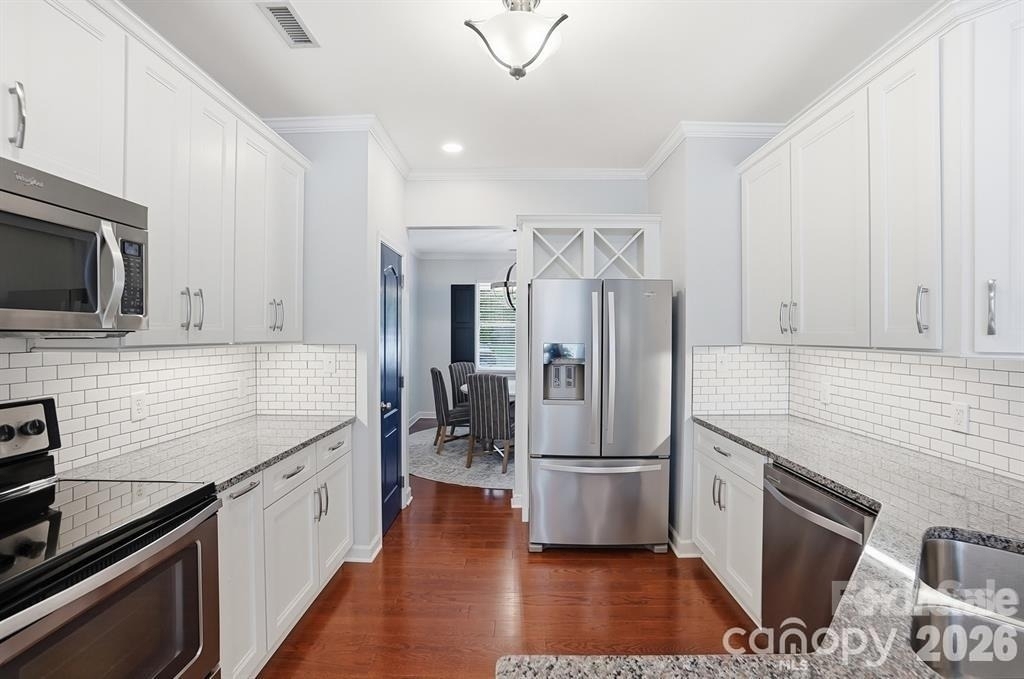 19512 Topgallant Drive - Photo 17