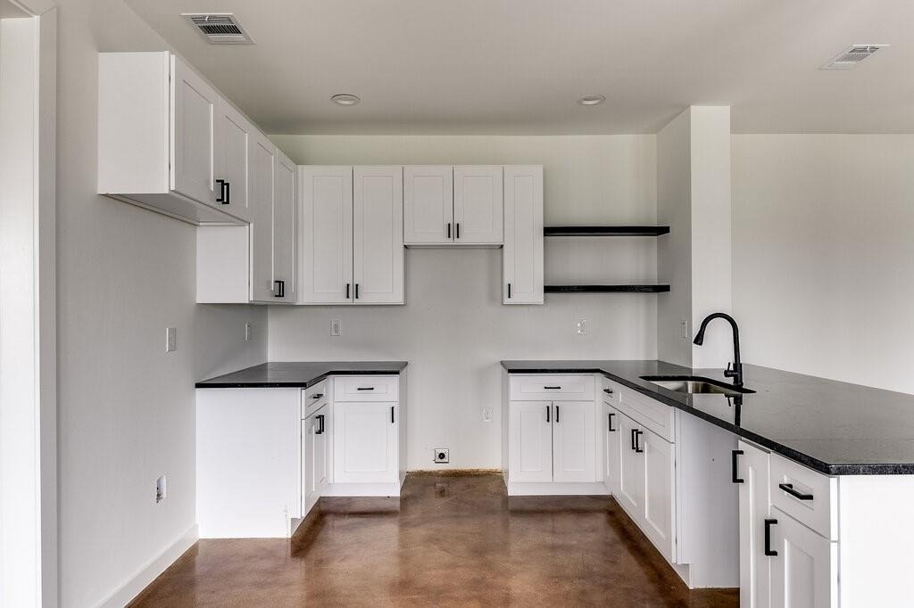 1020 Burnett Boulevard - Photo 7