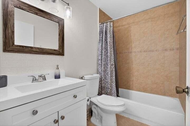 4131 Eastridge Circle - Photo 16