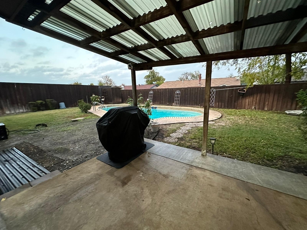 1803 Redbud Circle - Photo 12