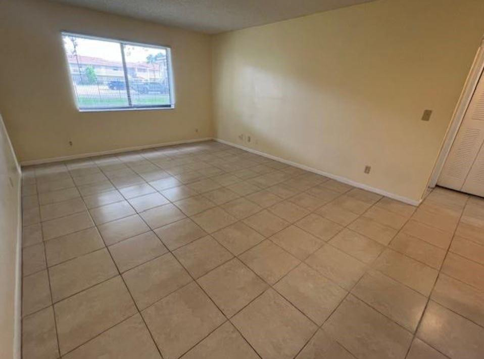 10001 W Atlantic Boulevard - Photo 8