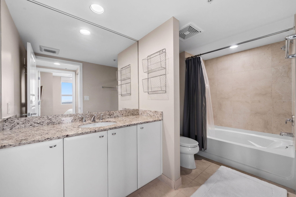 600 W Las Olas Boulevard - Photo 28