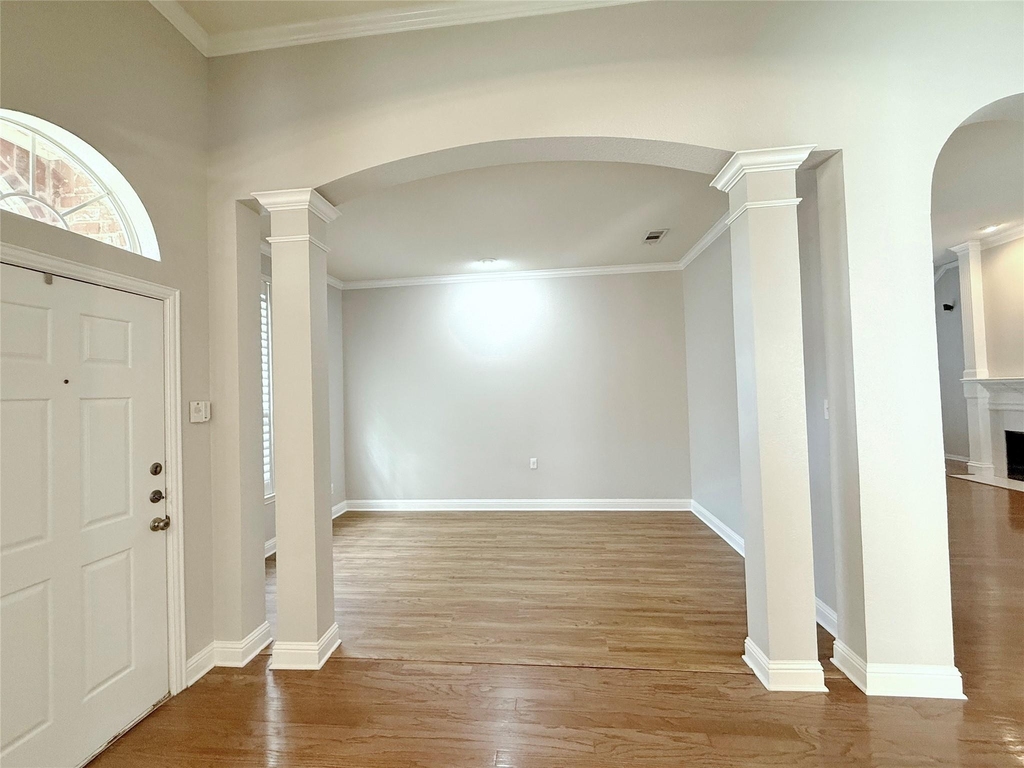 11721 Duxbury Drive - Photo 2