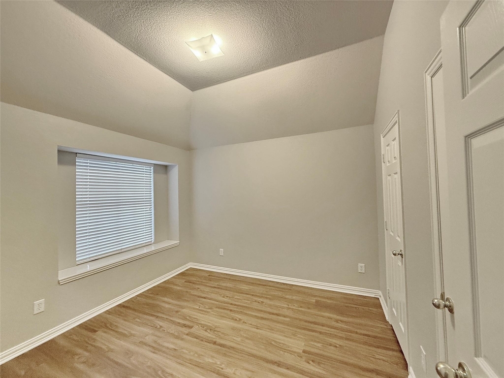 11721 Duxbury Drive - Photo 16