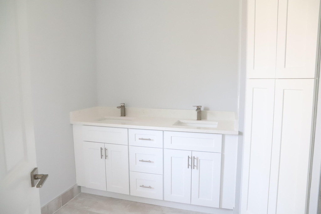 806 Nw 82nd Place - Photo 19