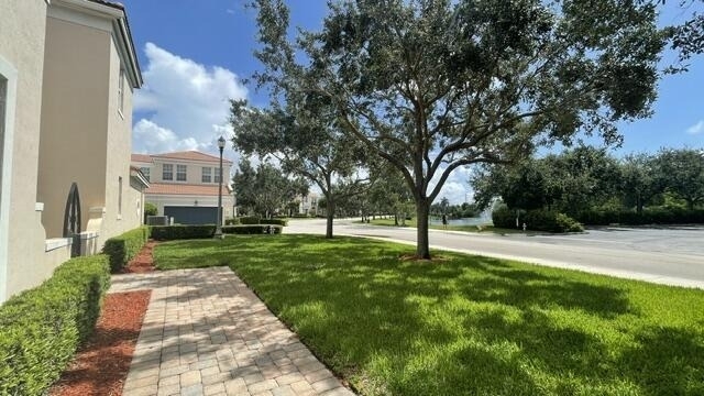 806 Nw 82nd Place - Photo 26