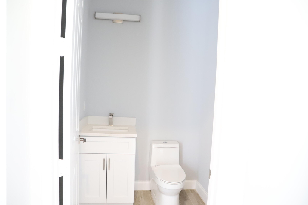 806 Nw 82nd Place - Photo 12