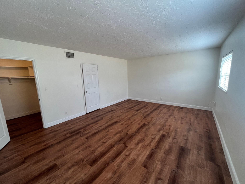 1414 Ne 5th Terrace - Photo 8
