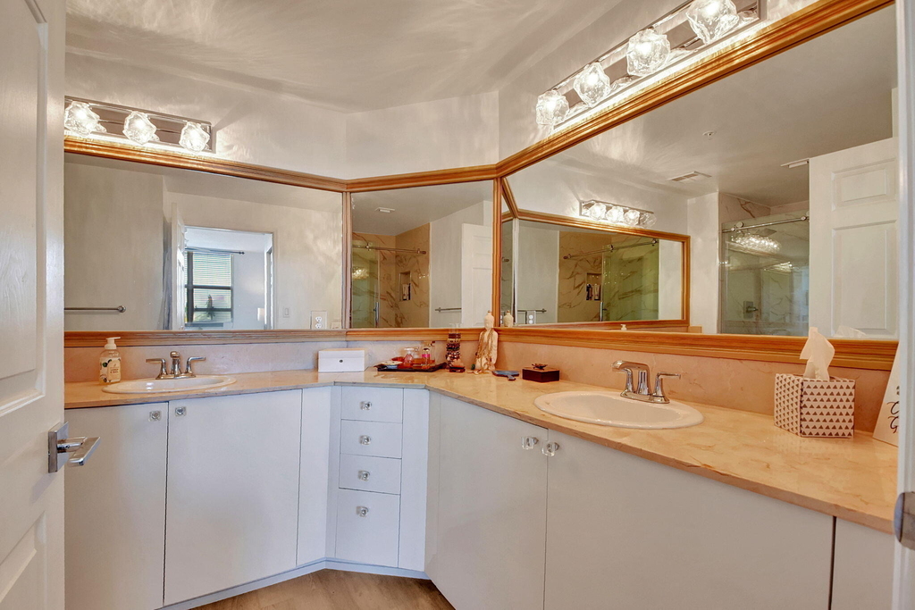 802 W Windward Way - Photo 10