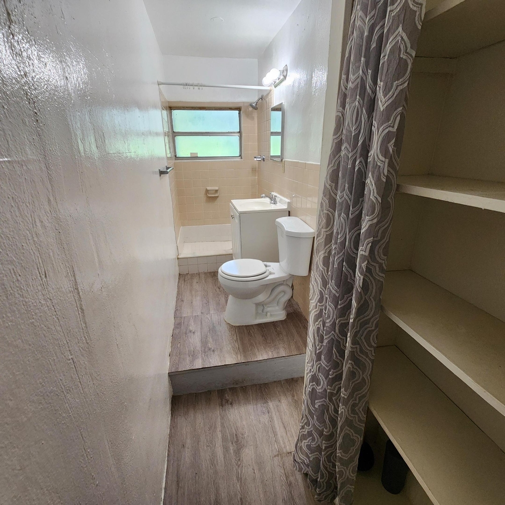 715 Sw 4th Street - Photo 8