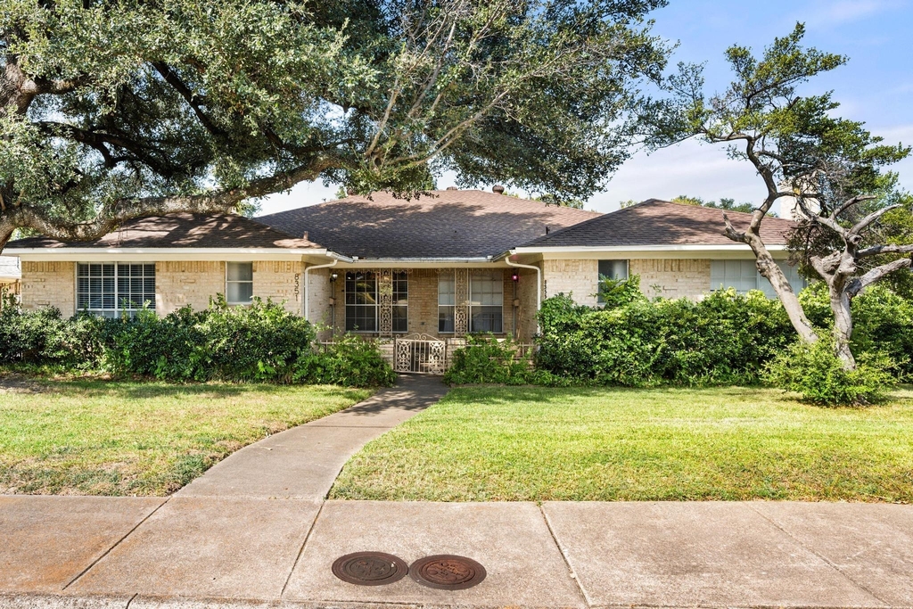 8351 Lullwater Drive - Photo 1