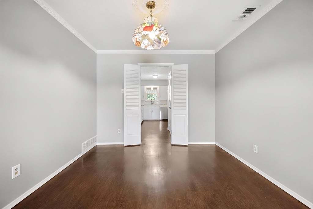 8351 Lullwater Drive - Photo 6