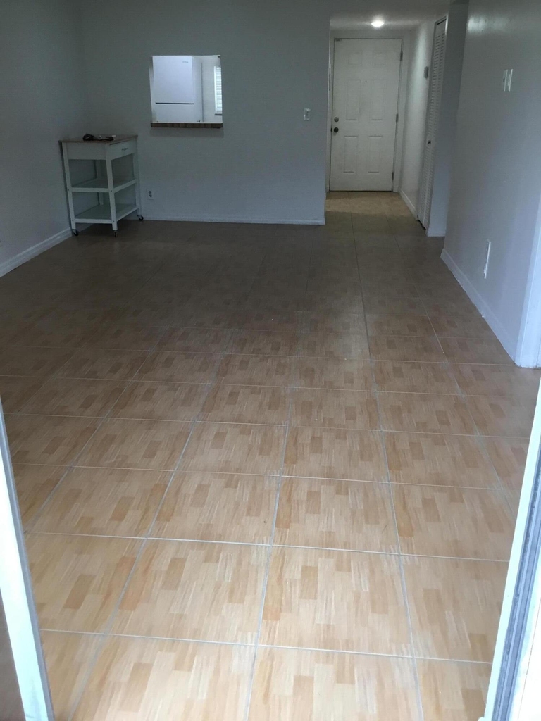 7860 Nw 50th Street - Photo 11