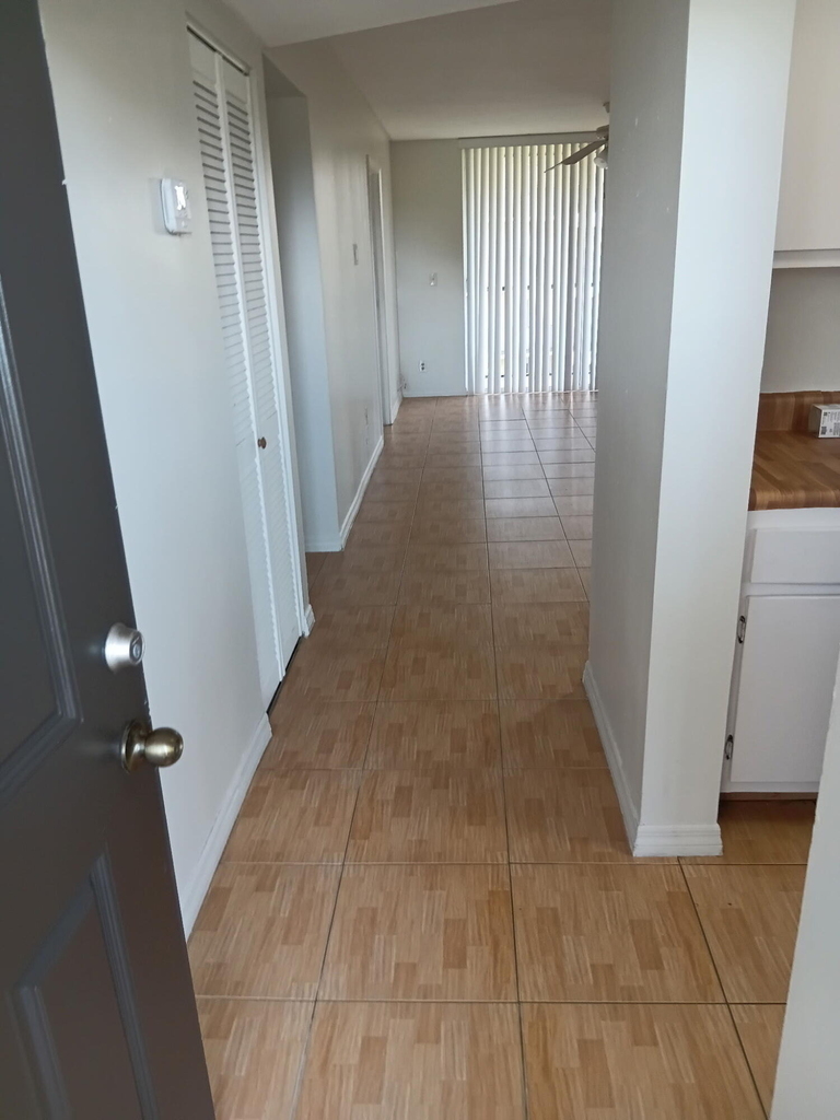 7860 Nw 50th Street - Photo 1