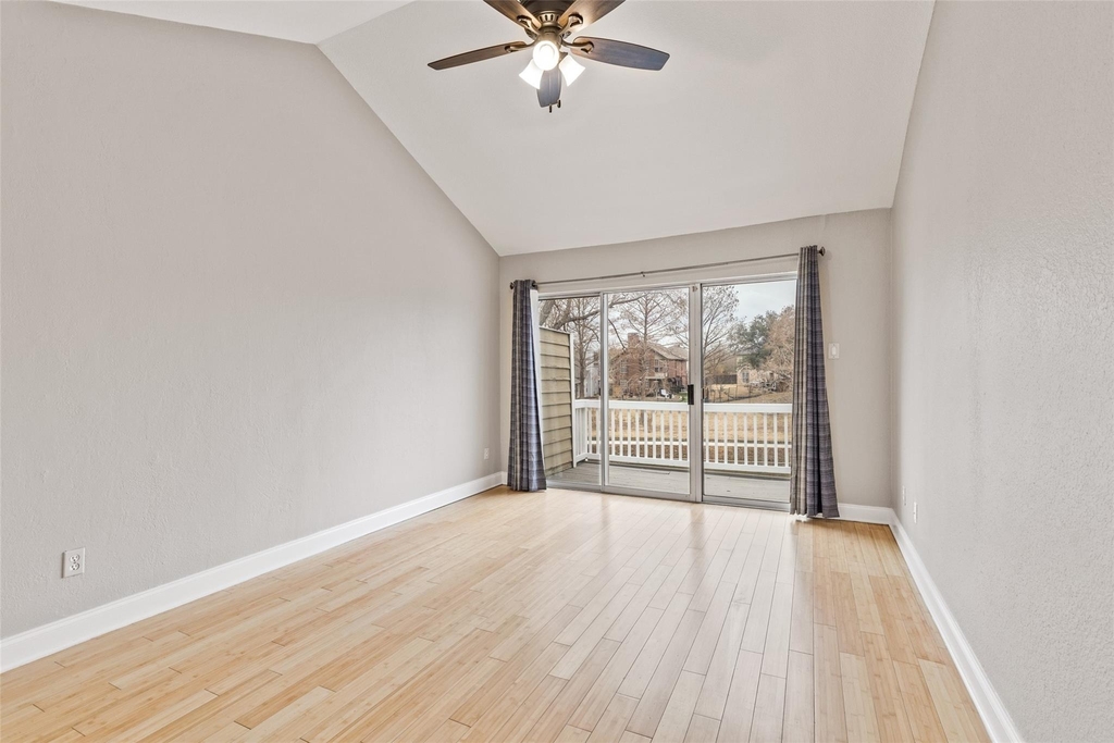 906 Canal Street - Photo 12