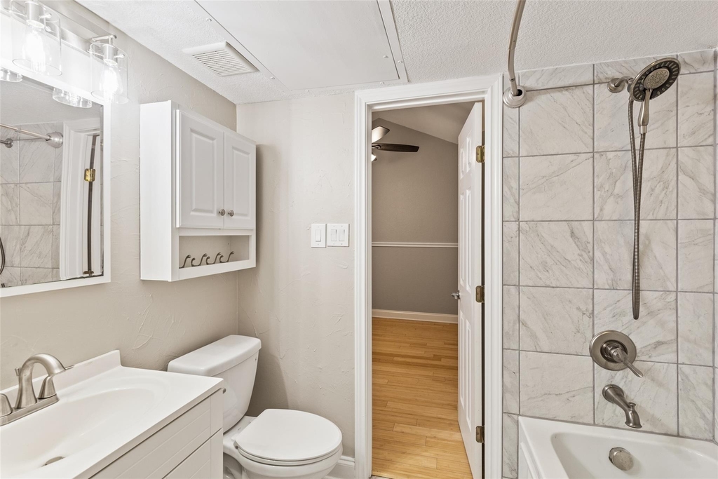 906 Canal Street - Photo 24