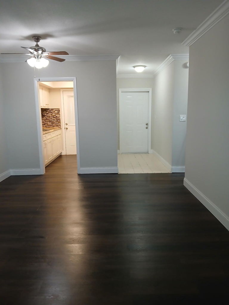 1480 E Sample Road - Photo 3