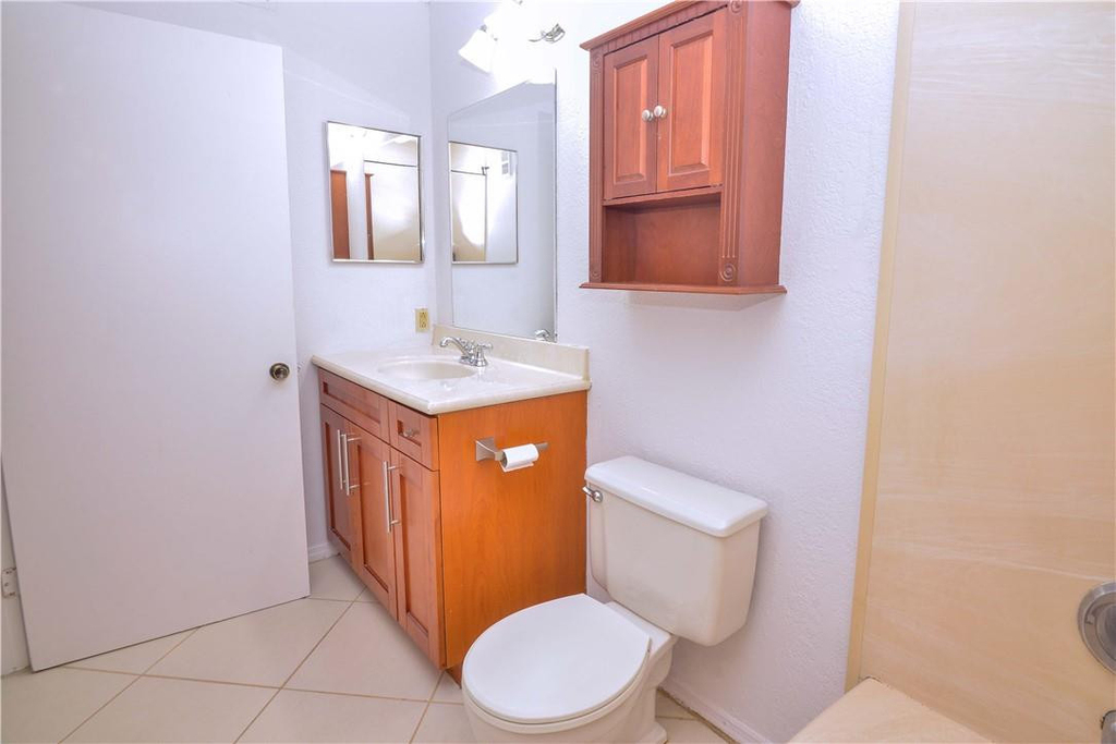 2313 N Congress Avenue - Photo 12