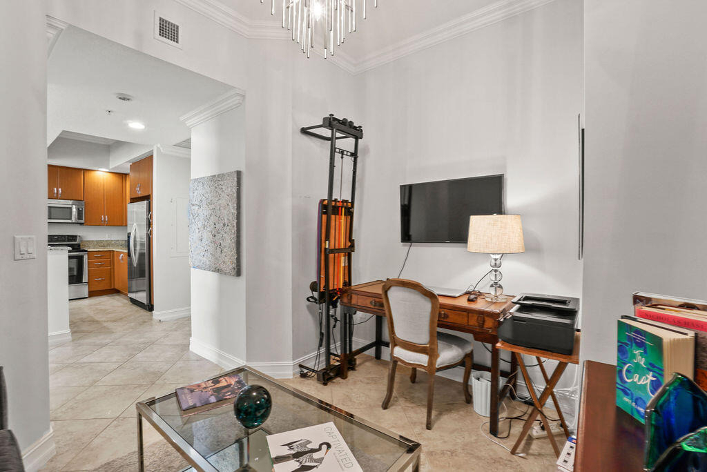 701 S Olive Avenue - Photo 17