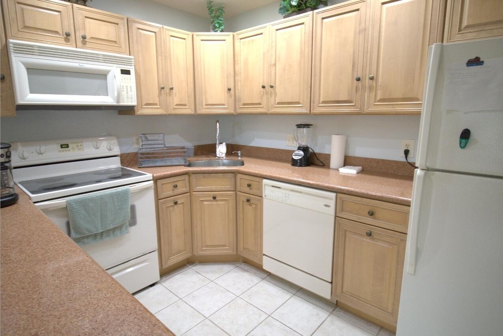3561 Pine Needle Drive - Photo 3