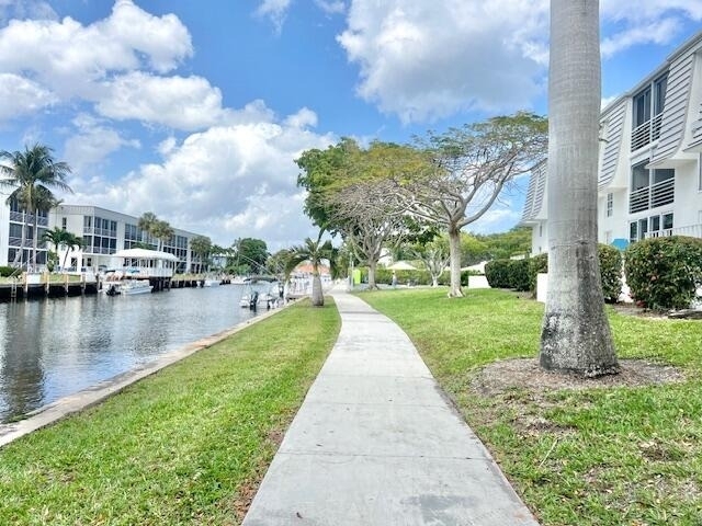765 Jeffery Street - Photo 25