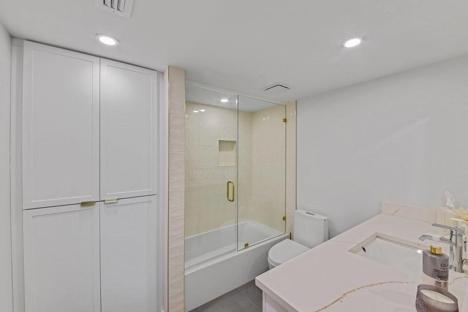765 Jeffery Street - Photo 17