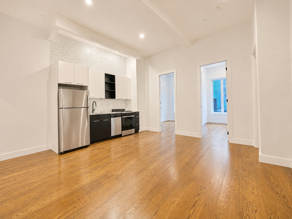 315 Bushwick Avenue - Photo 2