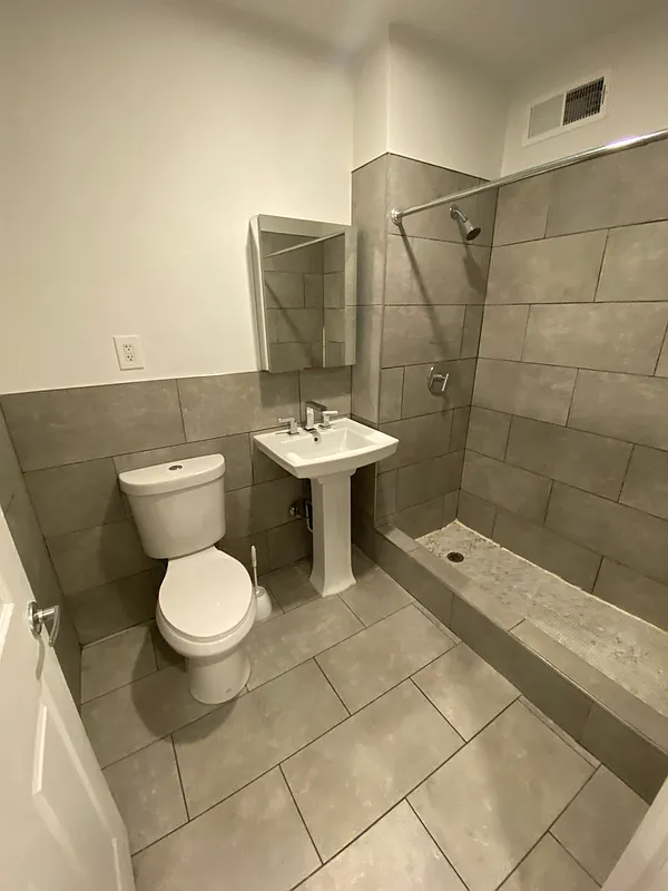 600 West 142nd Street - Photo 5
